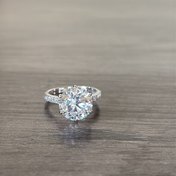 Berricle Solitaire 3.8ct CZ Ring in Sterling Silver Size 4.5 - Picture 8 of 12